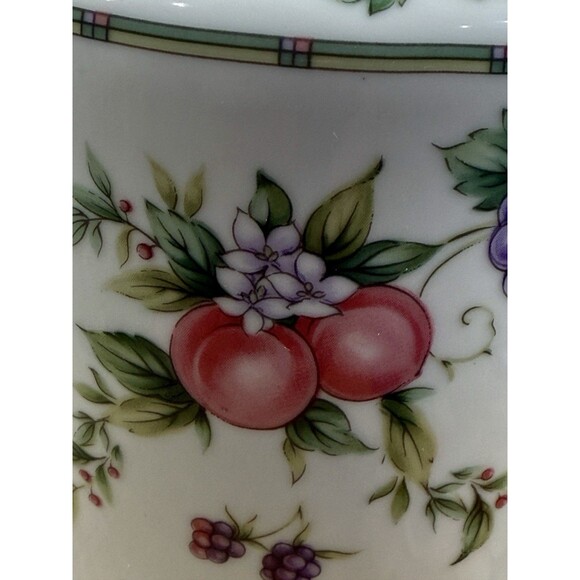 Andrea By Sadek Corona 7” Teapot Pitcher Fruit Design 32 oz Porcelain Japan - Picture 11 of 15